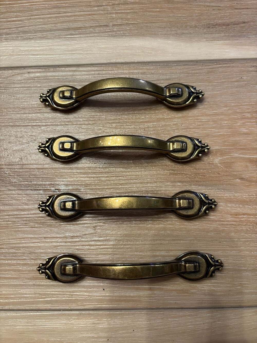 Amerock BP735 Antique Brass Heritage Cabinet Pull Handle